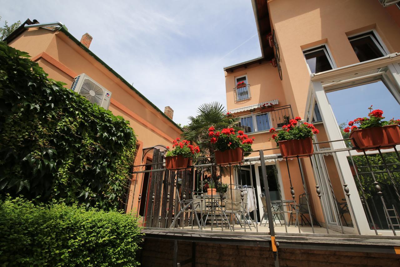 Bed and Breakfast Napraforgo Wellness Haz Es Panzio Pětikostelí Exteriér fotografie